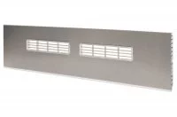 182/813 Решётка вентиляционная для цоколя ПВХ Н.150, L=600, под шлифованную нержавеющую сталь