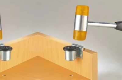 Ножка накладная с металлическим подпятником