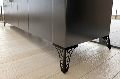 Ножка декоративная Париж, h.150, отделка черный бархат (матовый)