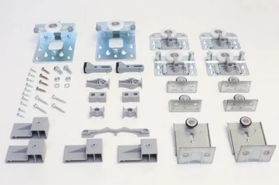 Комплект фурнитуры Domino-S для 3-х дверей (16-21 мм) Комплект фурнитуры Domino-S для 3-х дверей (16-21 мм)