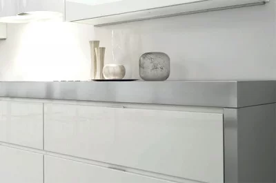 Профиль горизонтальный L=4080, отделка сталь шлифованная