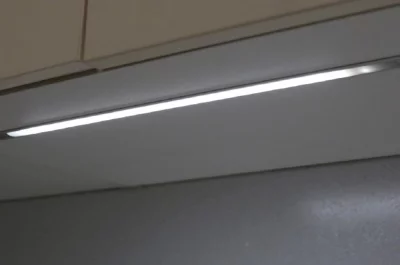 Светильник LED Fondo Touch, 1000 мм, 8.2W, 6000K, отделка алюминий Светильник LED Fondo Touch, 1000 мм, 8.2W, 6000K, отделка алюминий