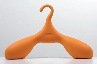 Плечики для одежды, отделка оранжевая