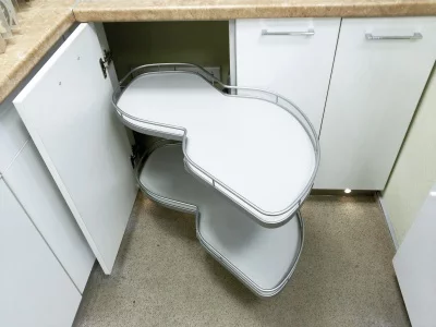 Kessebohmer: «ЛеМанс», отделка ТИТАН, правый, без доводчиков, для фасадов шириной 450мм Kessebohmer: «ЛеМанс», отделка ТИТАН, правый, без доводчиков, для фасадов шириной 450мм