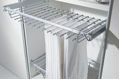 Подвесной держатель для брюк, ширина 720