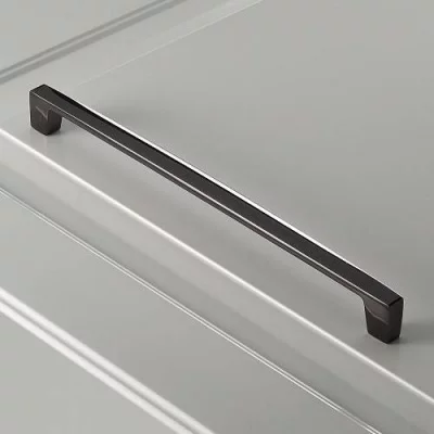 Ручка мебельная TIVOLI C=192 мм, черный хром GTV UZ-TIVOL-192-12