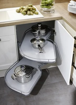 Kessebohmer: «ЛеМанс» отделка ТИТАН, левый, с доводчиками, для ширины фасадов 450 Kessebohmer: «ЛеМанс» отделка ТИТАН, левый, с доводчиками, для ширины фасадов 450