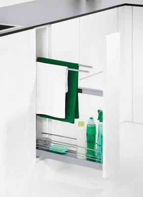 Kessebohmer: Бутылочница с полотенцедержателем отделка «ТИТАН» для фасада шириной 150 мм