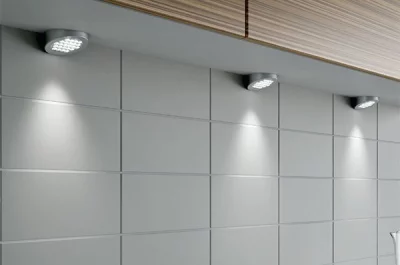 Светильник LED Metris V12, 1,6W/12V, 3050-3250K, отделка никель шлифованный глянец Светильник LED Metris V12, 1,6W/12V, 3050-3250K, отделка никель шлифованный глянец
