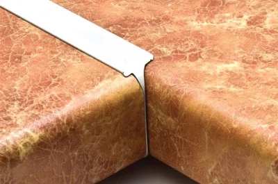 Профиль стыковочный 90&quot; для столешницы Н.40, алюминий