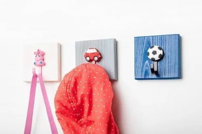 GTV: Крючок мебельный WM-CAR автомобиль, красный: WM-CAR-CZ