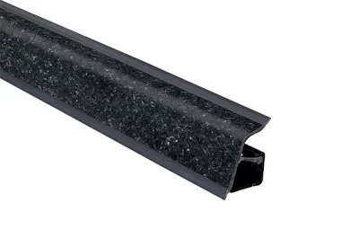 114.Бортик овальный L=3700, гранит чёрный