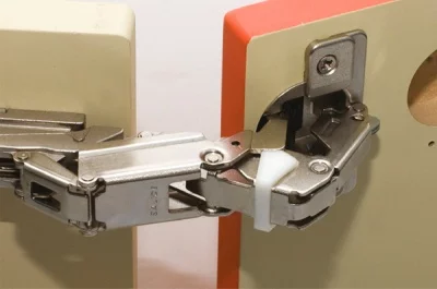 Ограничитель угла открывания 110&quot;/115&quot; для петель 155&quot;/165&quot;, белый пластик