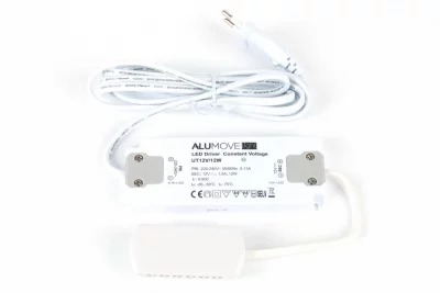 Трансформатор UT12V/12W - корпус 128х50х13 мм., с распределительной коробкой на 12 разъемов MiniPlug