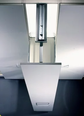 Kessebohmer: Диспенса поворотная, высота 1800-2000 мм, для фасадов шириной 400 мм