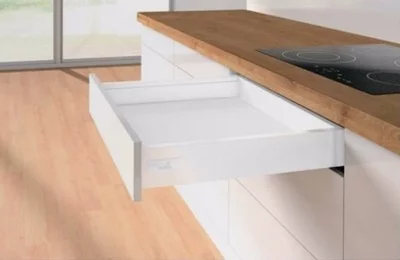 Hettich: 9230048: Комплект ящика InnoTech Atira полного выдвижения с демпфером Silent System, H70, NL470, белый
