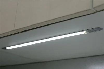 Светильник LED Fondo Motion, 1000 мм, 6.4W, 6000K, отделка алюминий Светильник LED Fondo Motion, 1000 мм, 6.4W, 6000K, отделка алюминий
