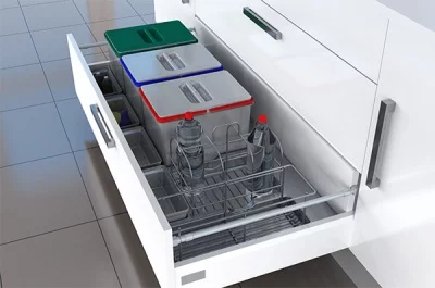 Набор емкостей в базу 900 для бытовой химии и раздельного сбора мусора