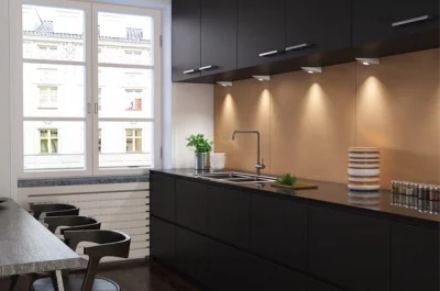 Светильник треугольный сенсорный, отделка сталь нержавеющая (комплект из 3-х штук)