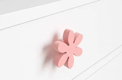 Ручка-кнопка, отделка розовая