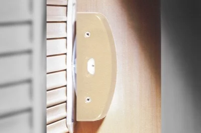 Стопорный механизм для шторок-жалюзи, чёрный (с резинкой)