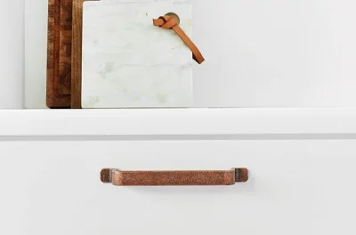 Ручка-скоба 128мм, отделка медь античная