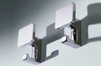 Вешалка, отделка алюминий