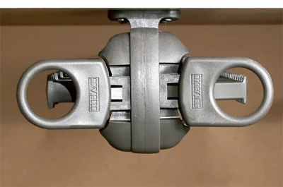 Опора для крепления выдвижных элементов к полкам, отделка коричневая