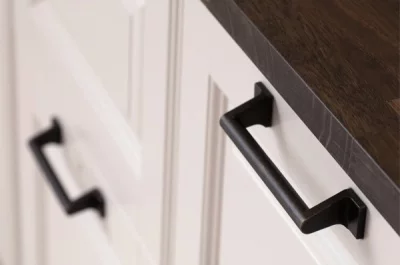 Ручка-скоба 128мм, отделка железо античное