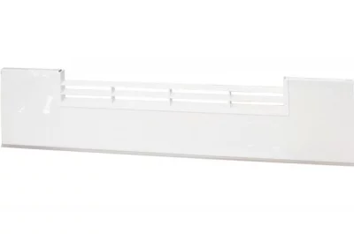 0418 Решётка вентиляционная для цоколя ПВХ H.150, L=600, белый глянец NEW