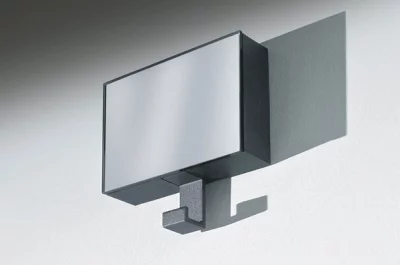 Вешалка, отделка серебро матовое (зеркало + 1 крючок)