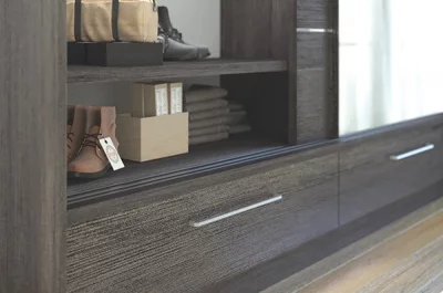 Направляющая нижняя врезная, L=3000мм, отделка черная