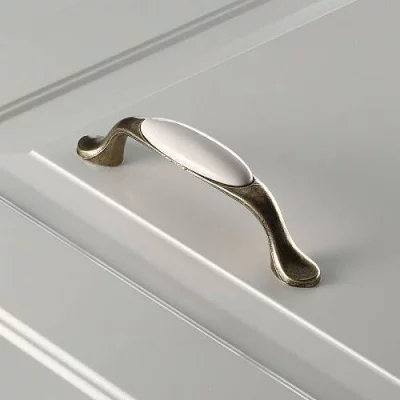 GTV: Мебельная фарфоровая ручка старое золото/без рисунка UP-WP0728-P0