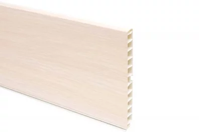 17 Цоколь ПВХ H.150, L=4000, дуб млечный