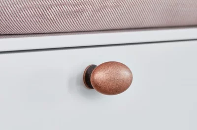 Ручка-кнопка, отделка медь античная