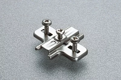 Ответная планка Н9 с дюбелем/шурупом, крестообразная