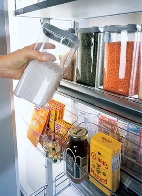 Kessebohmer: Диспенса поворотная, высота 1200-1400 мм, для фасадов шириной 450 мм