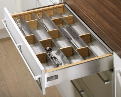 Hettich: 9086408: Лоток для столовых приборов OrgaTray Deluxe 1 для InnoTech ширина 900 мм, длина 470 мм