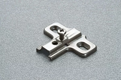 Ответная планка Н0 под шуруп, Т-образная (стальная)