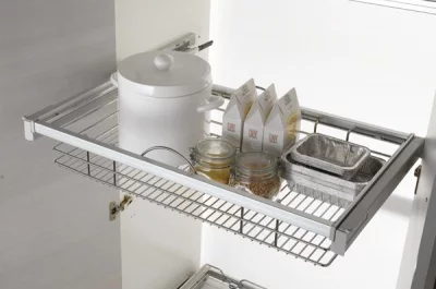 Сетчатая полка в базу 900 выдвижная с алюминиевой рамкой, отделка хром, 1 корзина