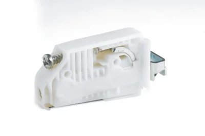 Подвеска полок на саморезах под крышечку, левая