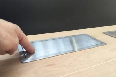 Механизм POWER BOX с 3 розетками