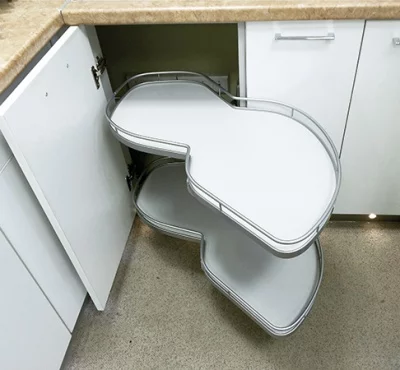 Kessebohmer: «ЛеМанс» отделка ТИТАН, правый, с доводчиками, для ширины фасадов 500 Kessebohmer: «ЛеМанс» отделка ТИТАН, правый, с доводчиками, для ширины фасадов 500