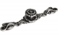 Ручка-кнопка с накладкой, отделка серебро античное